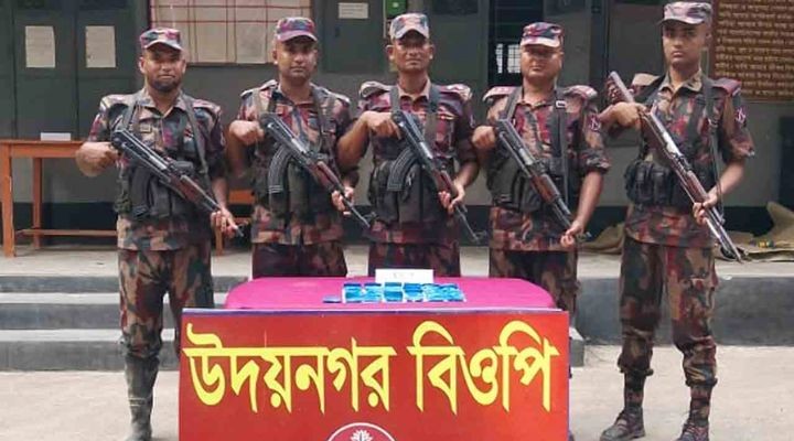 কুষ্টিয়ায় বিজিবির অভিযানে ভারতীয় মাদক উদ্ধার